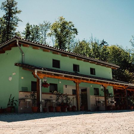 Hostel Kamp Rut Kobarid Exteriér fotografie