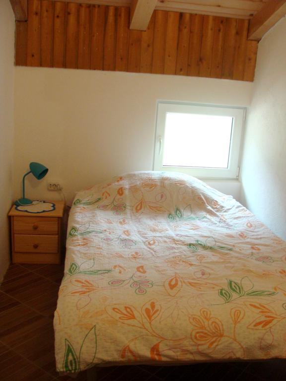 Hostel Kamp Rut Kobarid Pokoj fotografie