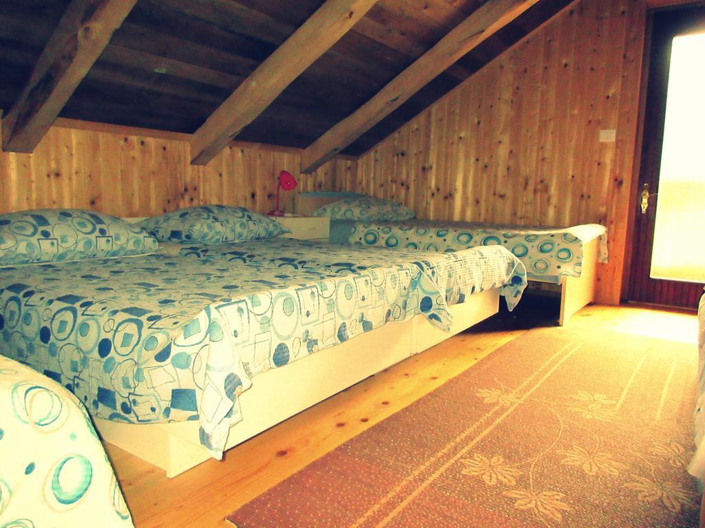 Hostel Kamp Rut Kobarid Exteriér fotografie
