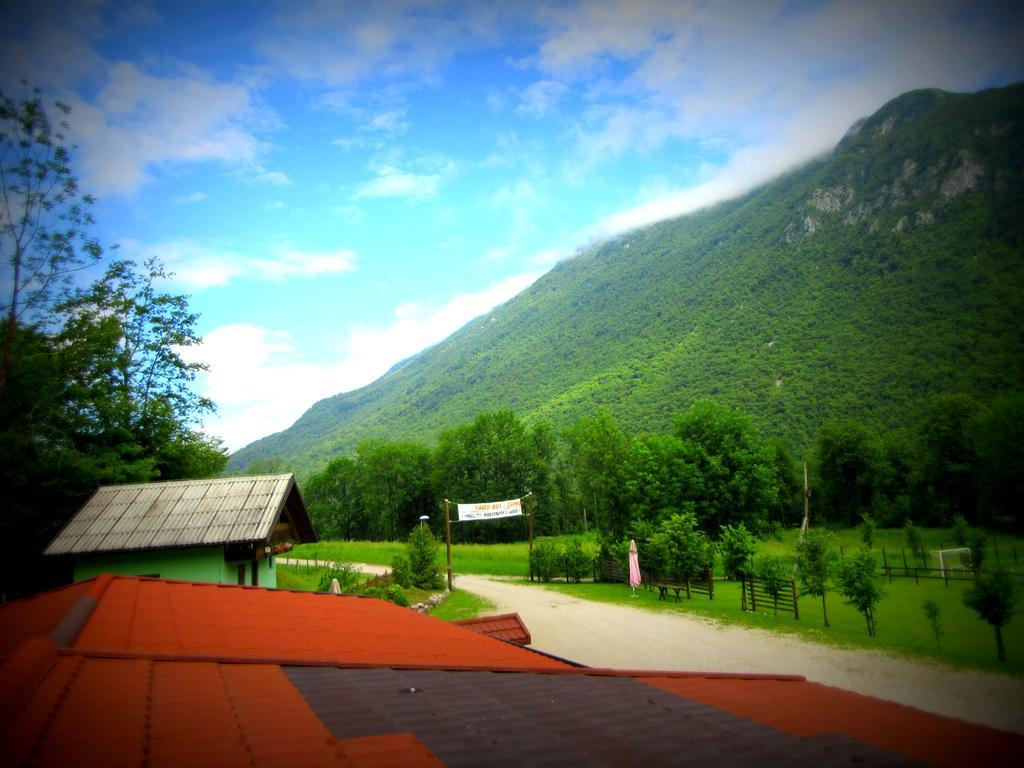 Hostel Kamp Rut Kobarid Exteriér fotografie